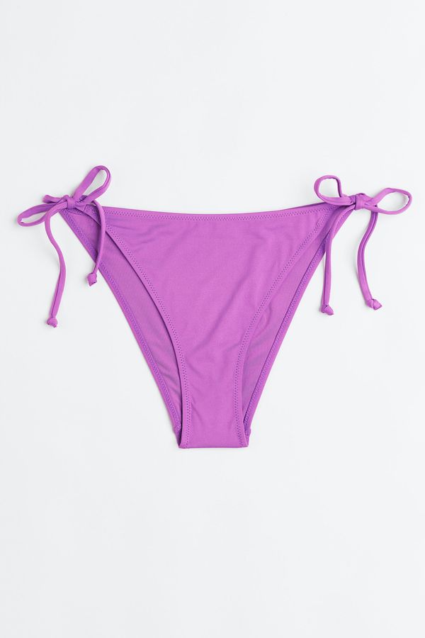Panti de bikini con tiras