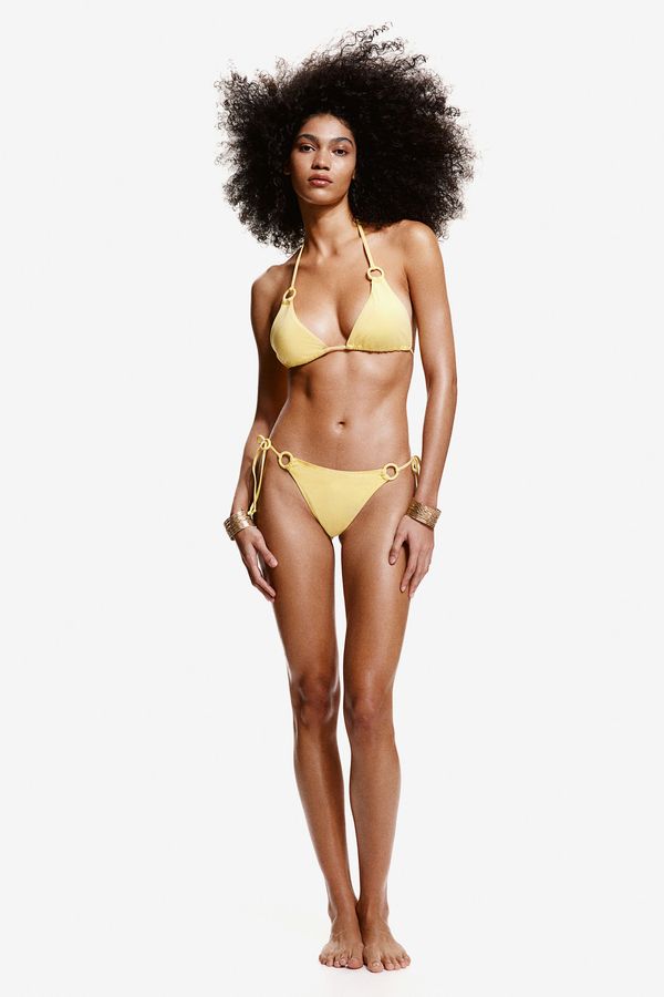 Top de bikini triangular con relleno