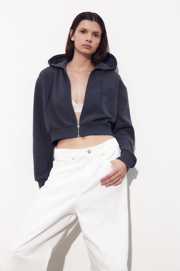 Hoodie cropped en franela con cremallera