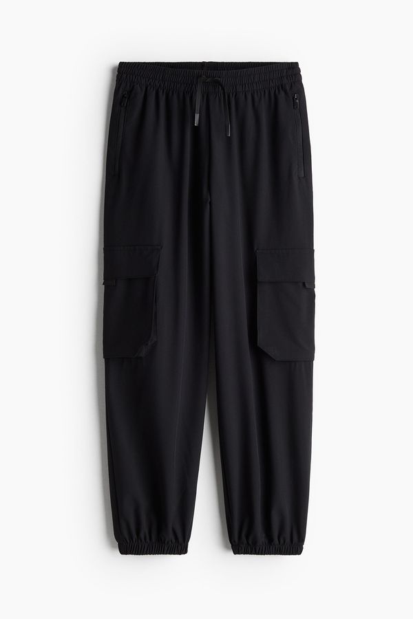 Joggers cargo de deporte con DryMove™