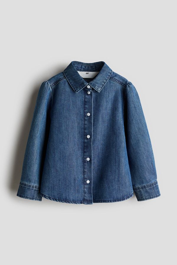 Blusa en denim con mangas globo