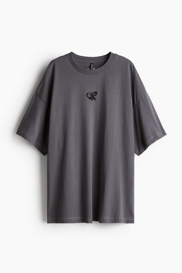 Camiseta oversize con motivo estampado