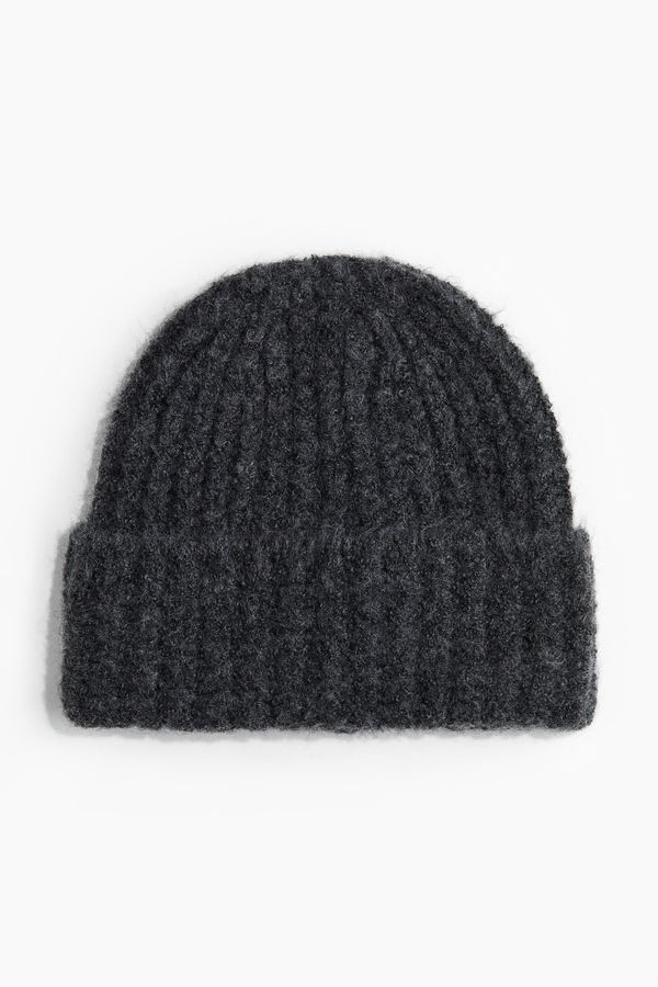 Gorro beanie en tejido acanalado