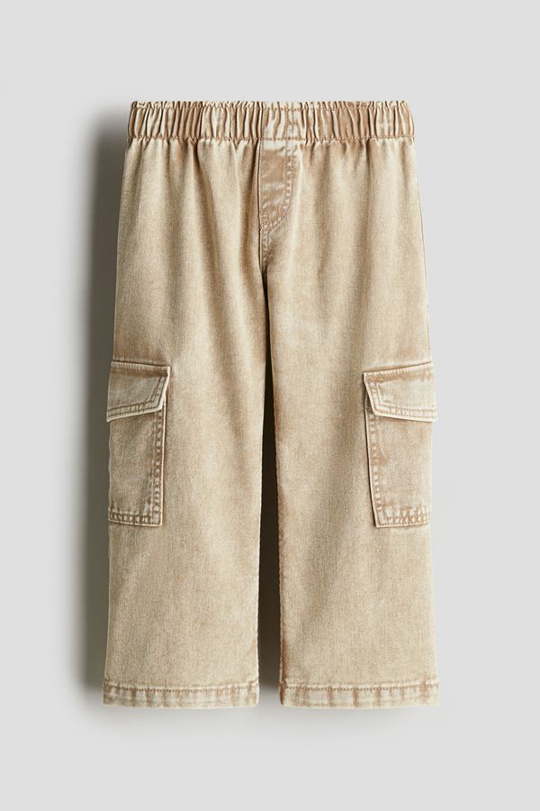 Pantalón cargo de piernas anchas