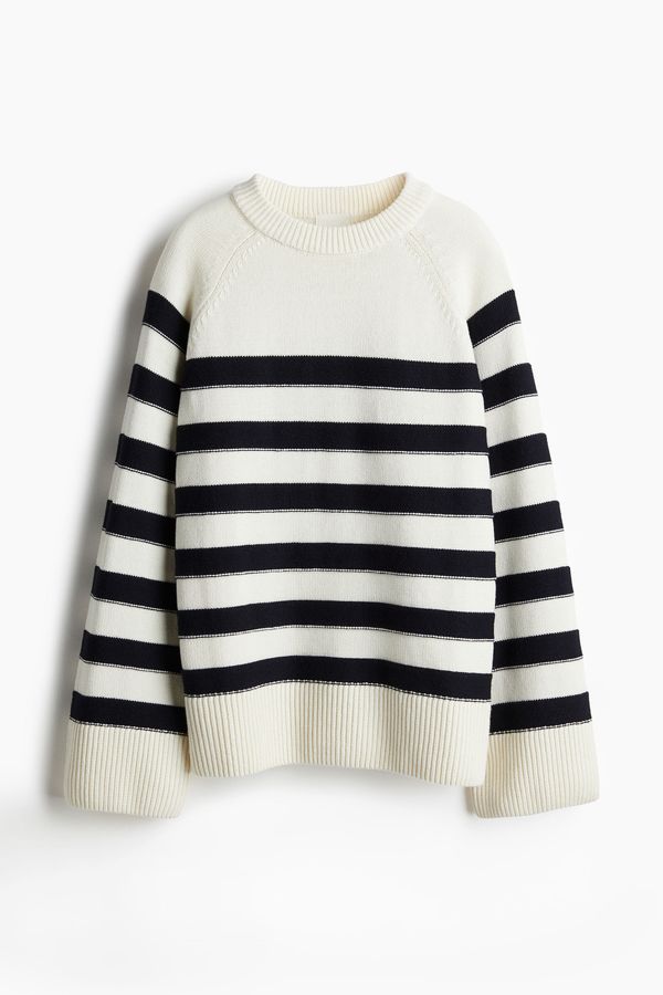 Loose-fit jumper