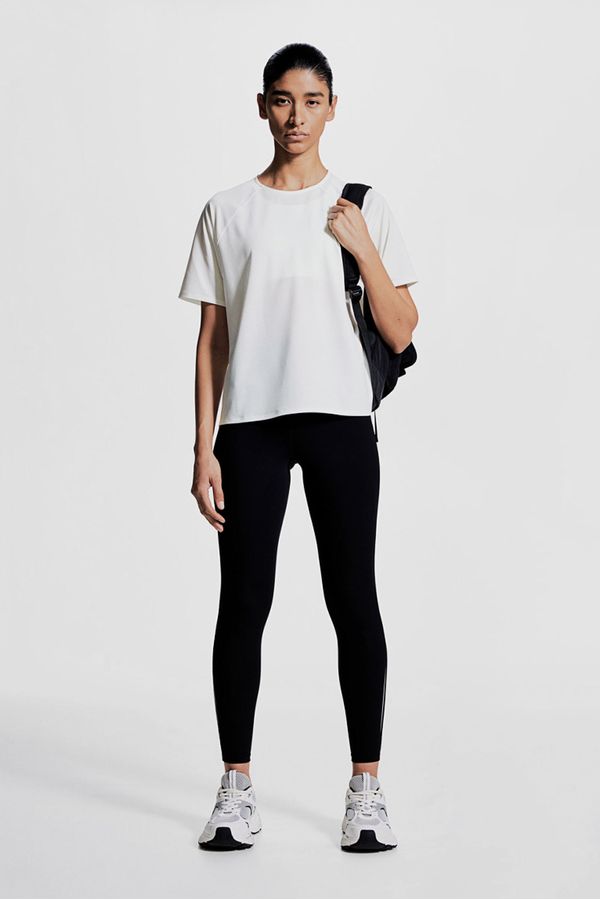 Camiseta de deporte con DryMove™