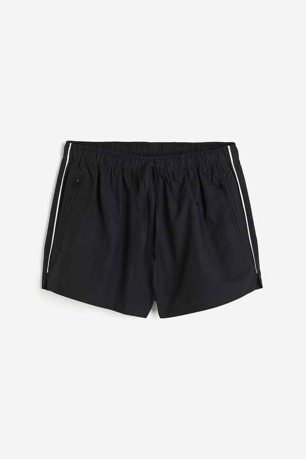 Shorts con ribete de cinta