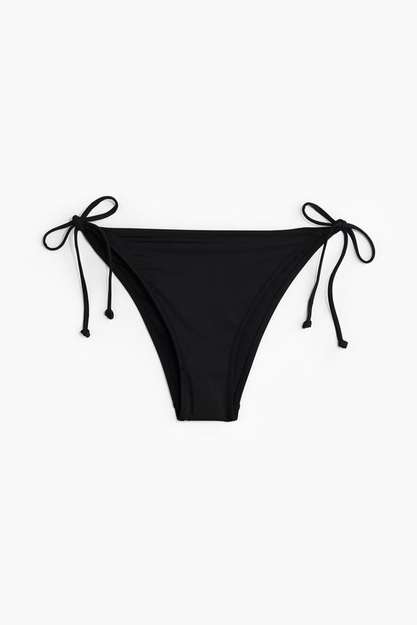 Panti de bikini con tiras de anudar