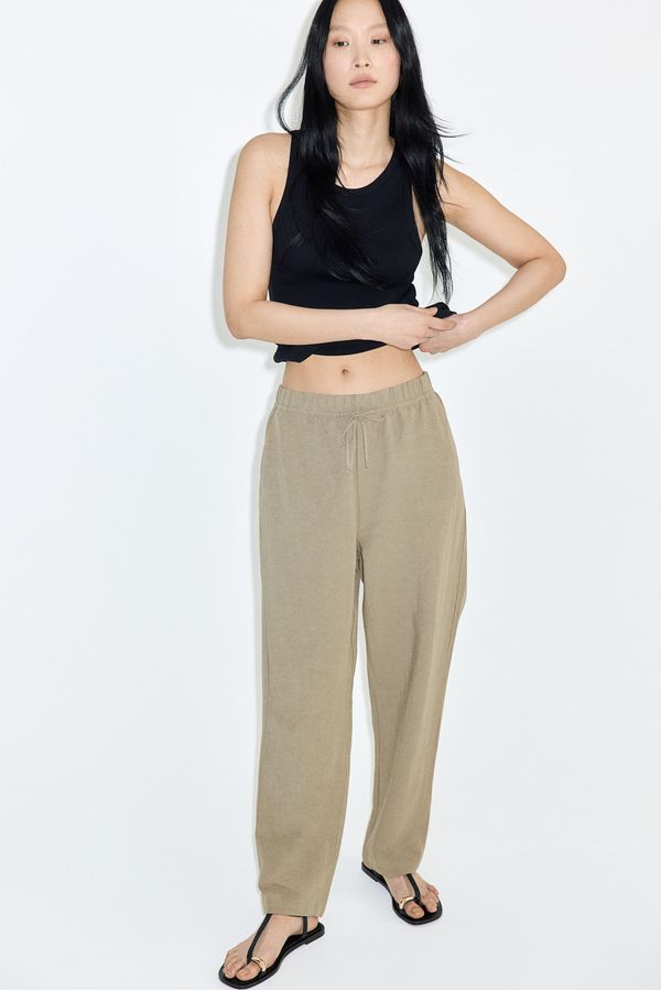 Pantalón en mezcla de lino con cordón de ajuste