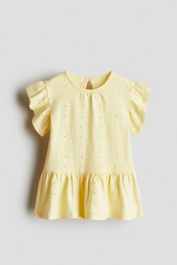 Vestido con bordado inglés