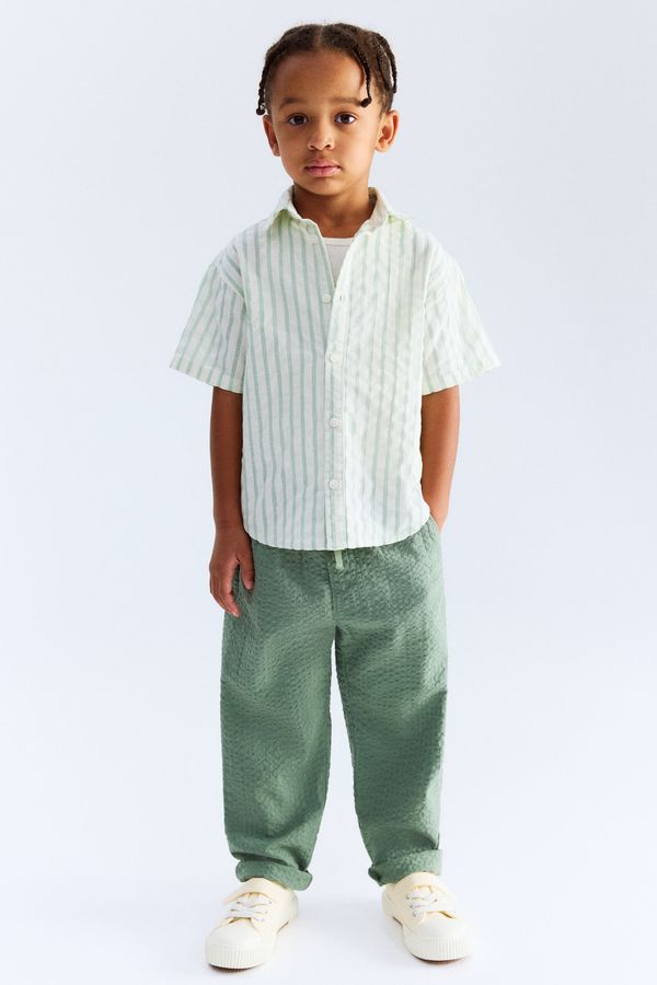 Pantalón en sirsaca de algodón