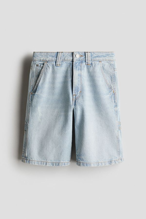 Shorts holgados estilo carpenter
