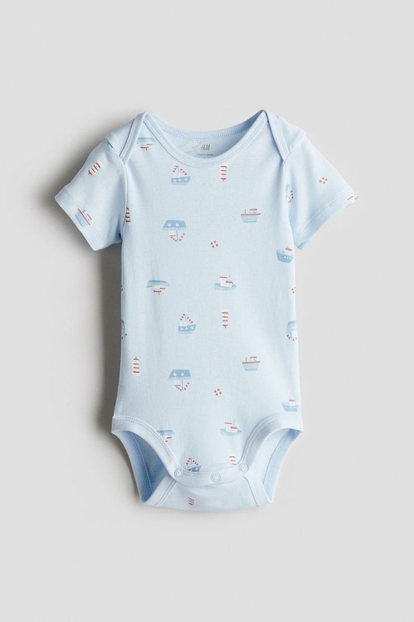 Body estampado con cuello americano