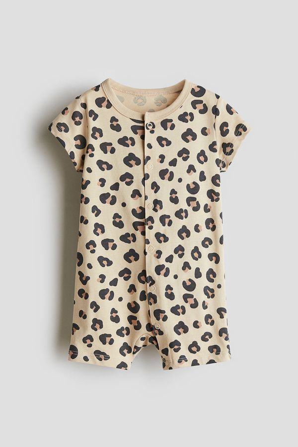 Pijama enteriza estampada