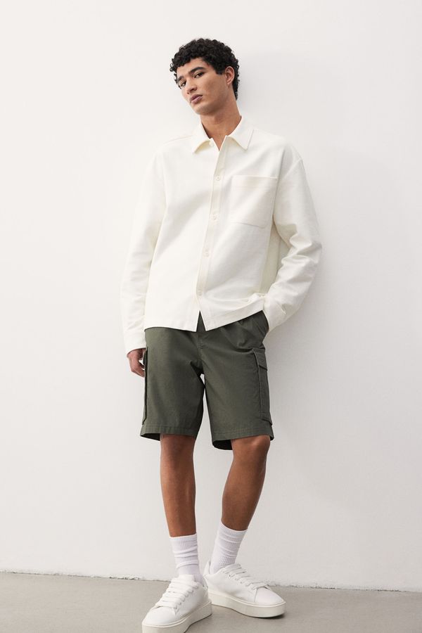 Shorts cargo Regular Fit