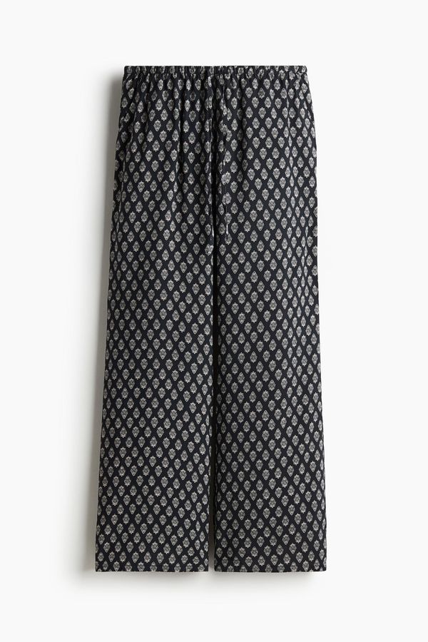 Pantalón recto con cordón de ajuste