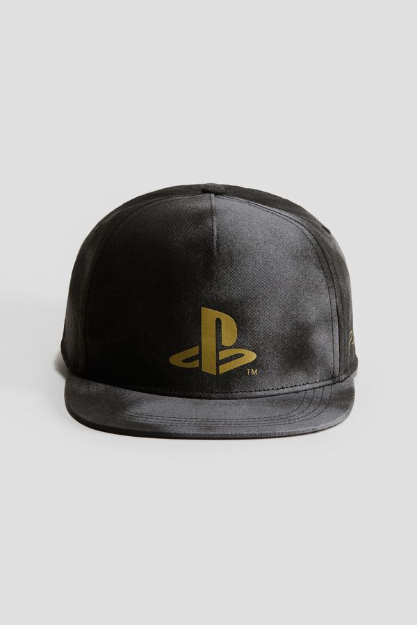 Gorra con motivo estampado