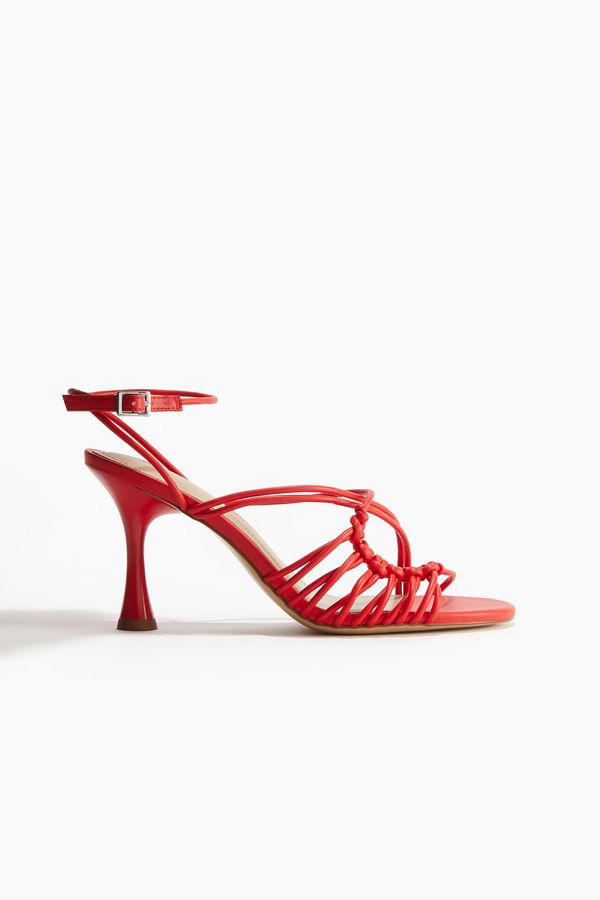 Sandalias de tacón con tiras