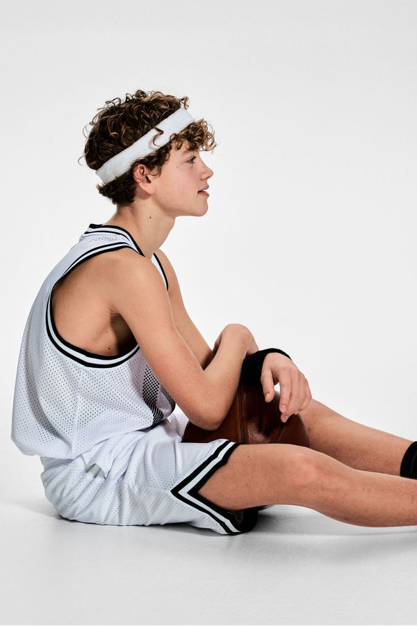 Shorts de baloncesto en DryMove™