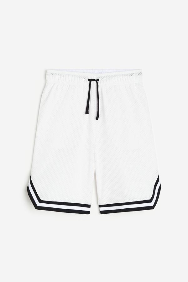 Shorts de baloncesto en DryMove™