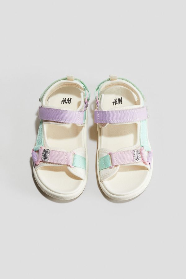 Sandalias efecto neopreno