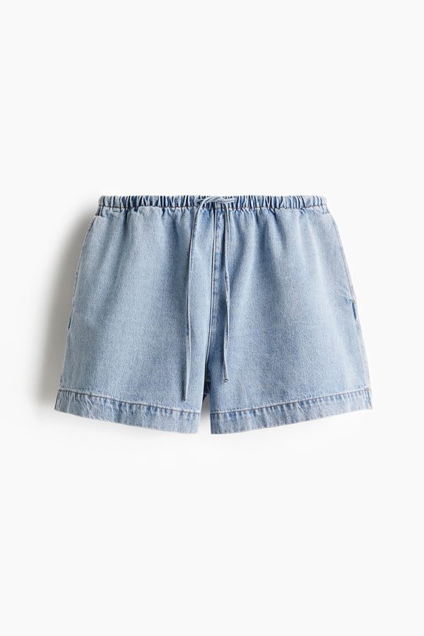 Shorts en denim con cordón de ajuste