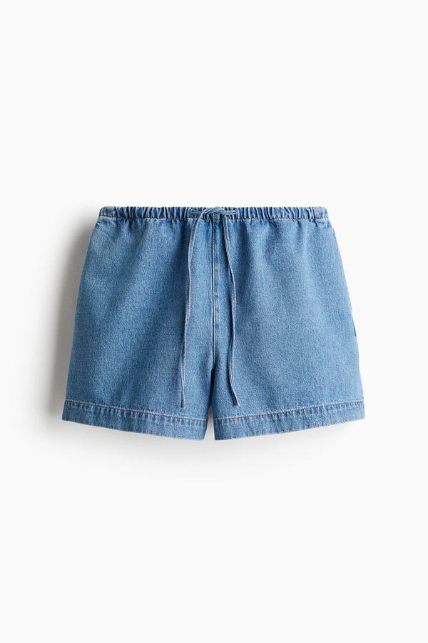 Shorts en denim con cordón de ajuste