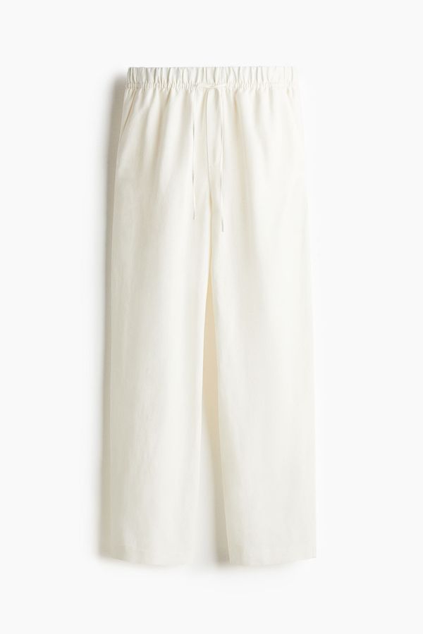Pantalón en mezcla de lino con cordón de ajuste