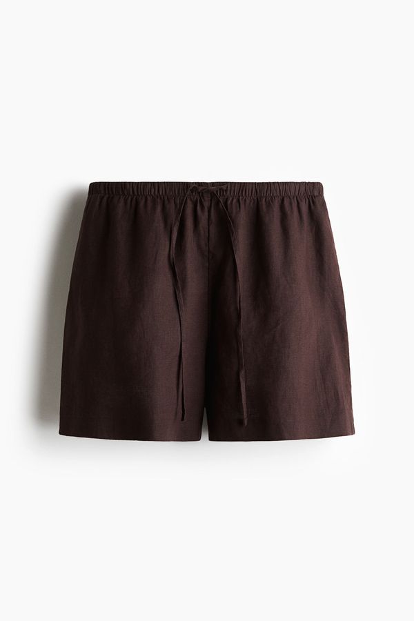 Shorts de lino con cordón de ajuste