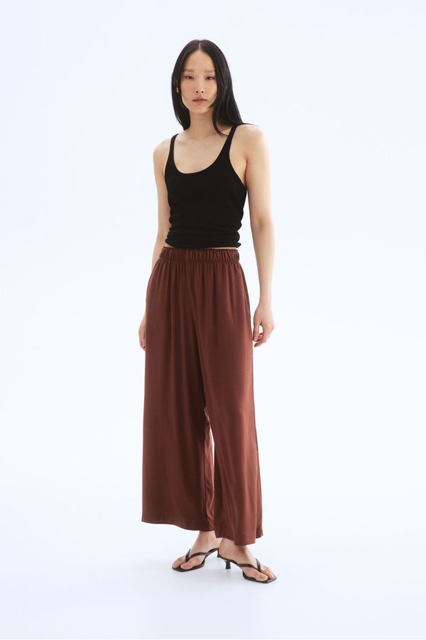 Pantalón cropped sin cierre