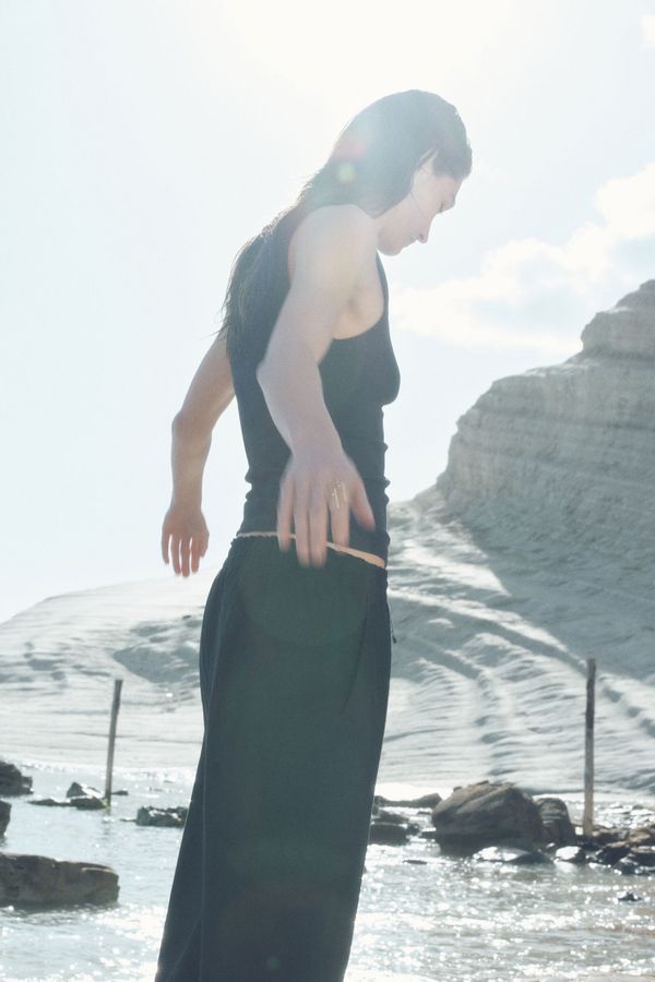 Pantalón cropped en mezcla de lino