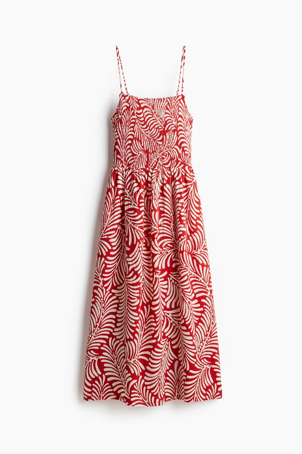 Vestido de tiras con cuerpo enresortado