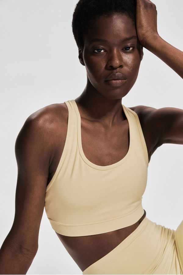 Sostén de deporte con SoftMove™ Medium Support