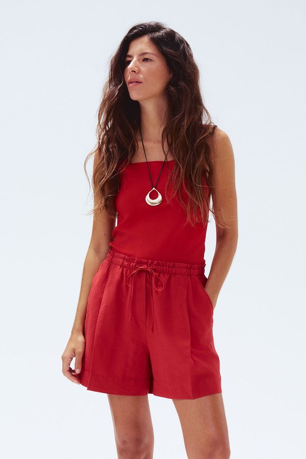 Shorts en mezcla de lino