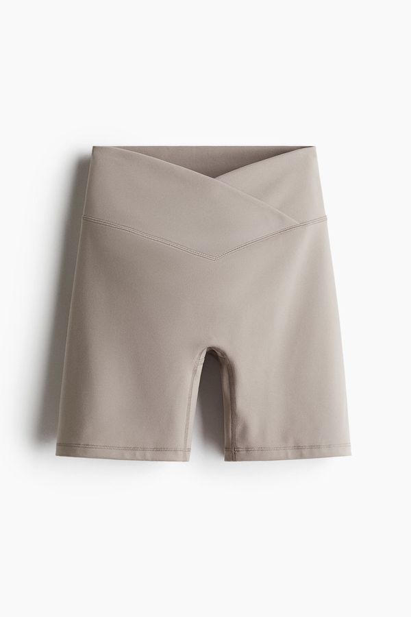 Shorts deportivos de ciclismo con SoftMove™