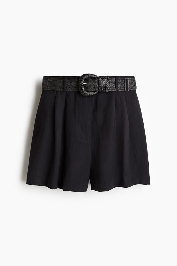 Shorts con cinturón