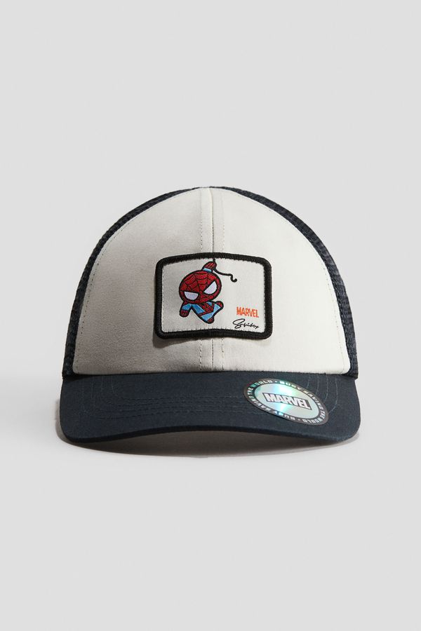 Gorra de algodón con motivo decorativo