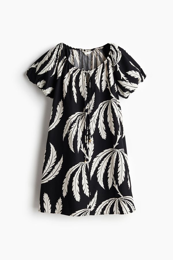 Vestido con cordón de ajuste