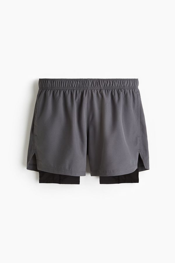 Shorts deportivos de doble capa con DryMove™