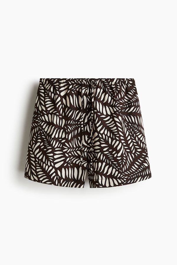 Shorts con cordón de ajuste
