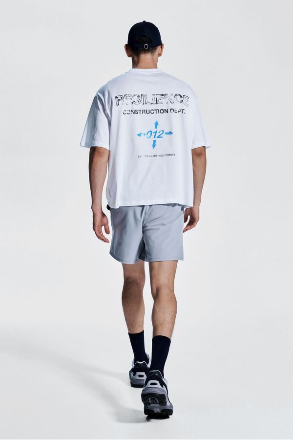 Camiseta de deporte estilo cuadrado con DryMove™
