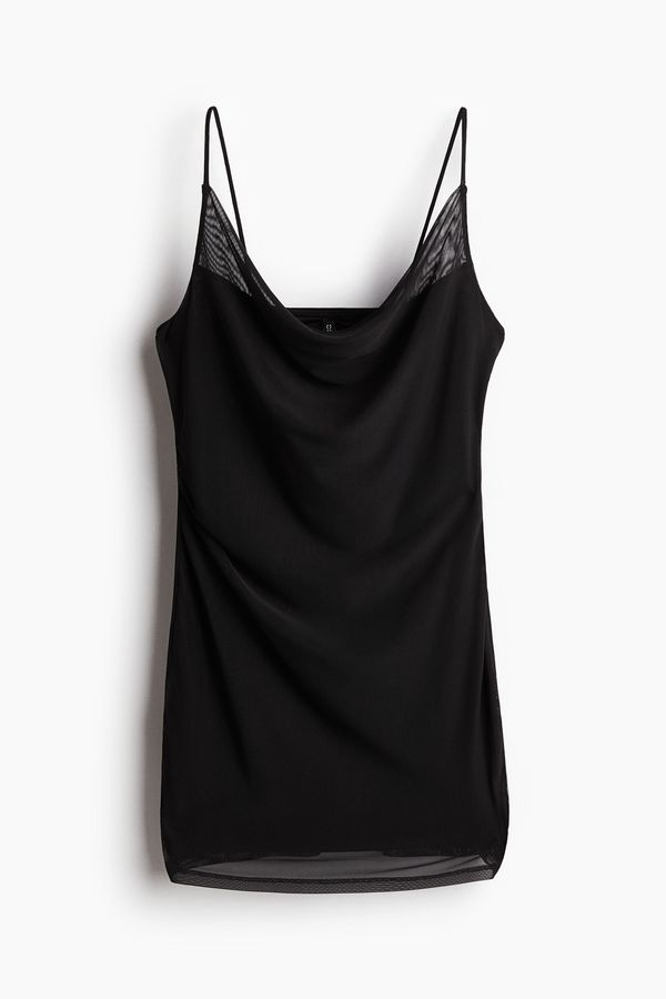 Vestido drapeado de malla