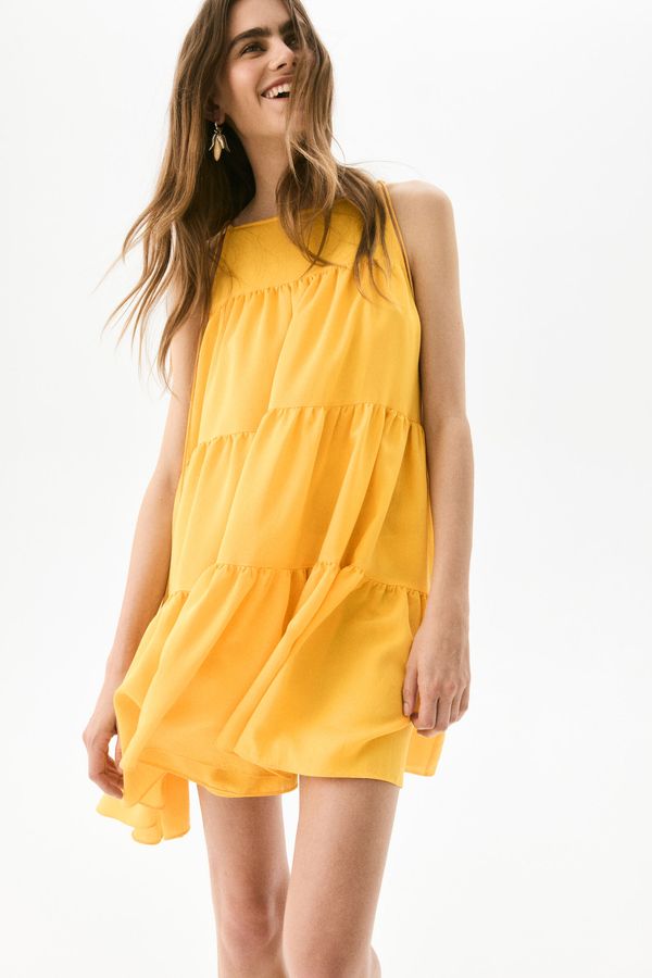 Vestido escalonado de corte en línea A