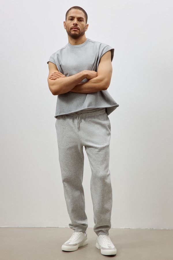 Pantalón de sudadera Regular Fit