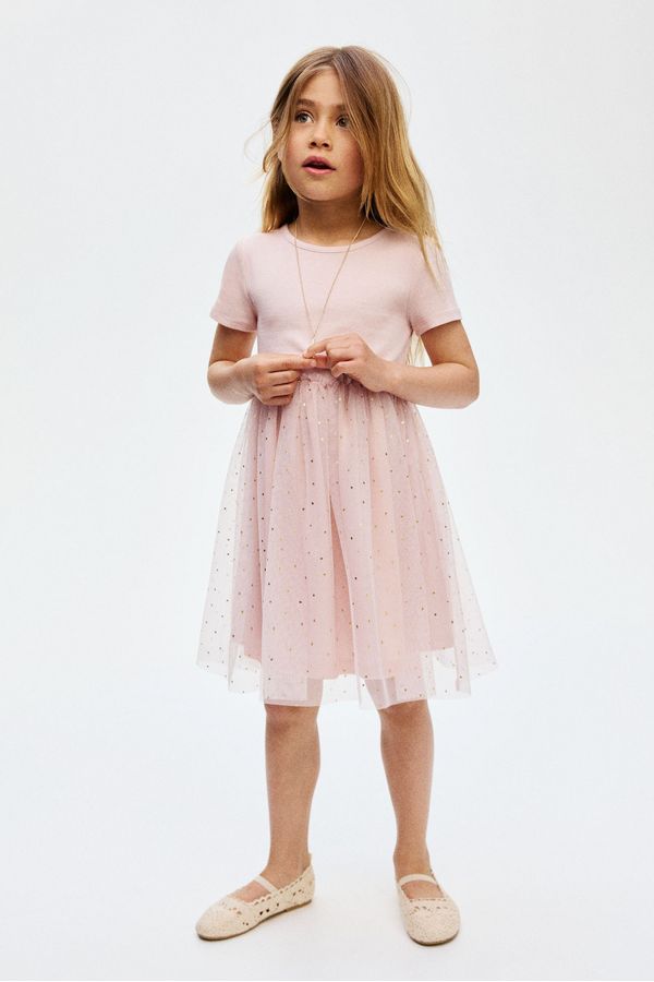 Vestido con falda de tul