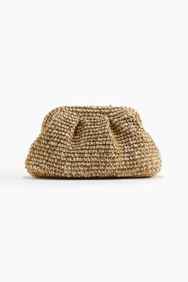 Bolso de mano en paja
