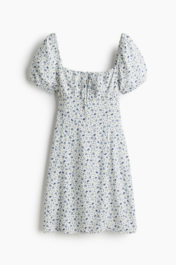 Vestido con mangas globo