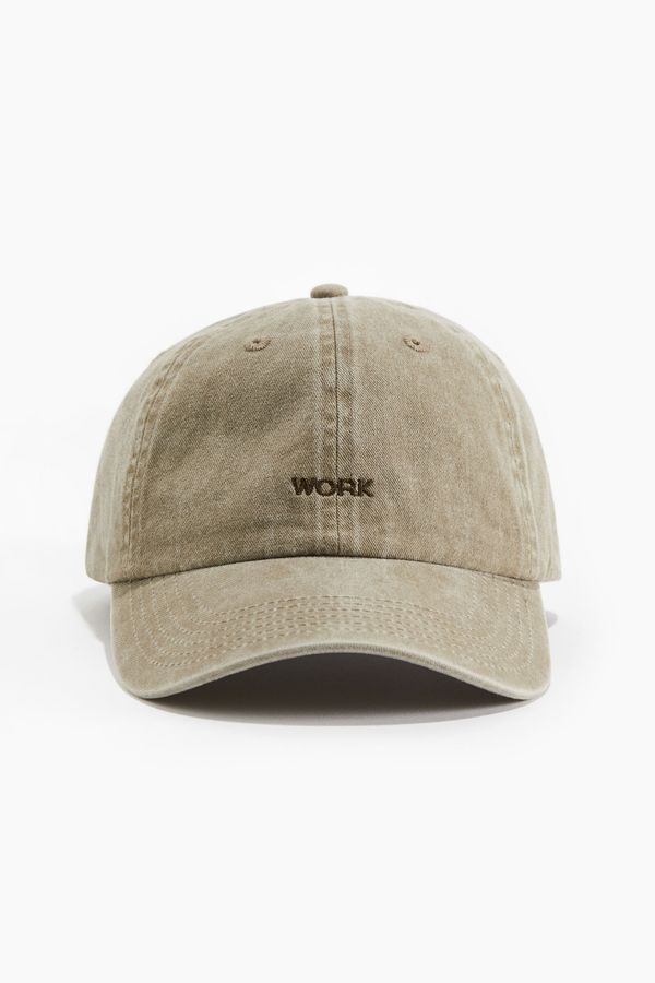 Gorra en algodón con motivo bordado