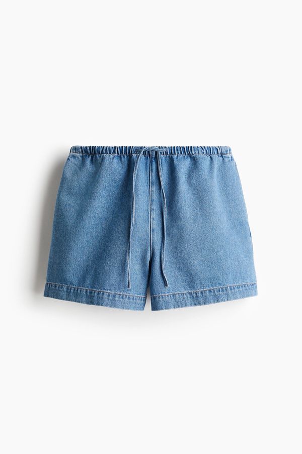 Shorts en denim con cordón de ajuste
