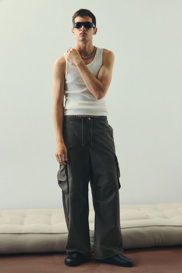 Pantalón cargo efecto lavado Loose Fit